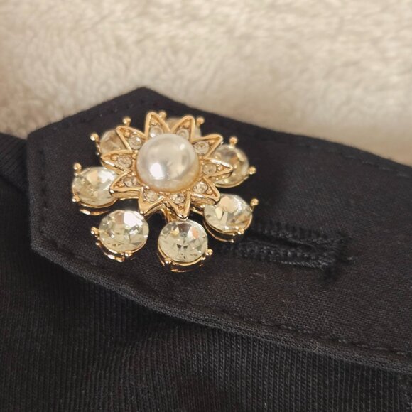 NWOT Twinset U&B Womens Lace Eyelet Sleeve Knit Top gold-tone floral buttons S - Picture 5 of 12